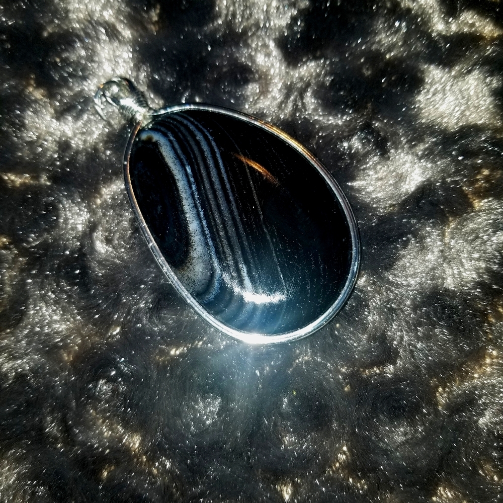 Large pendant